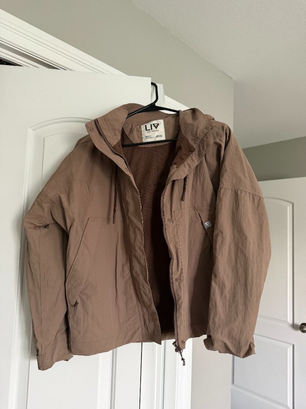 EUC Liv Outdoor Lightweight hooded jacket XS brown/taupe